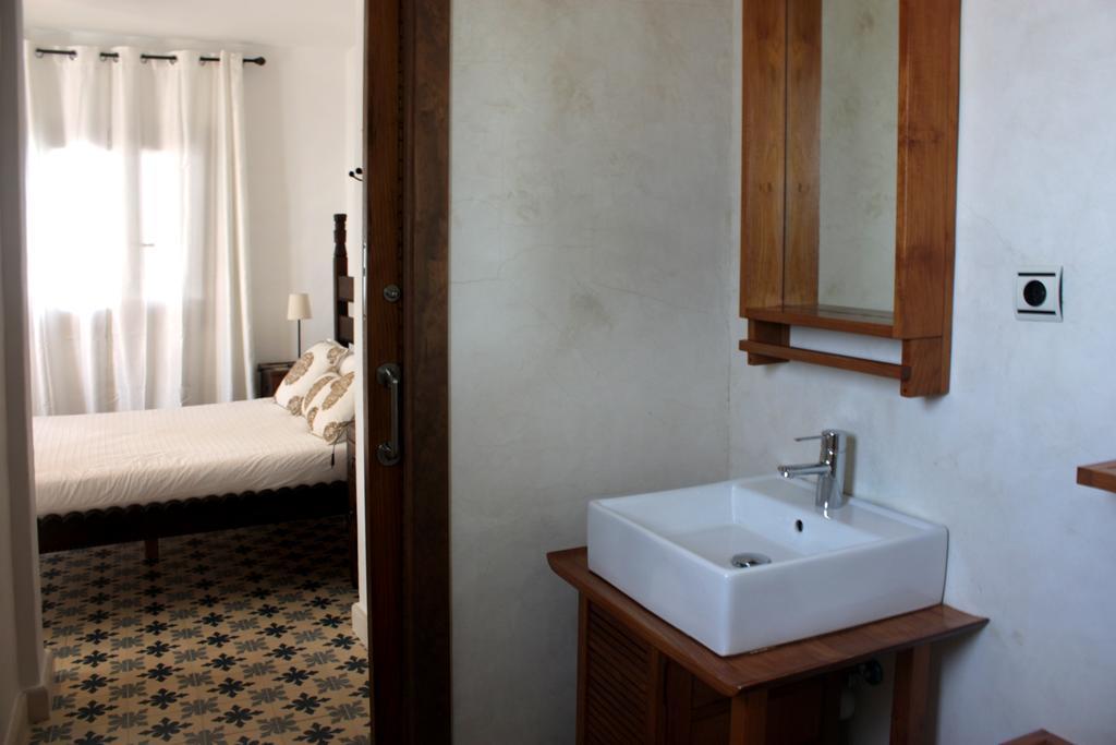 Hostal Extramuros โกนิล เด ลาฟรอนเตรา ภายนอก รูปภาพ