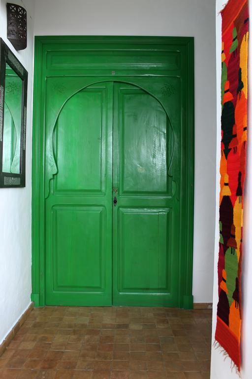 Hostal Extramuros โกนิล เด ลาฟรอนเตรา ภายนอก รูปภาพ