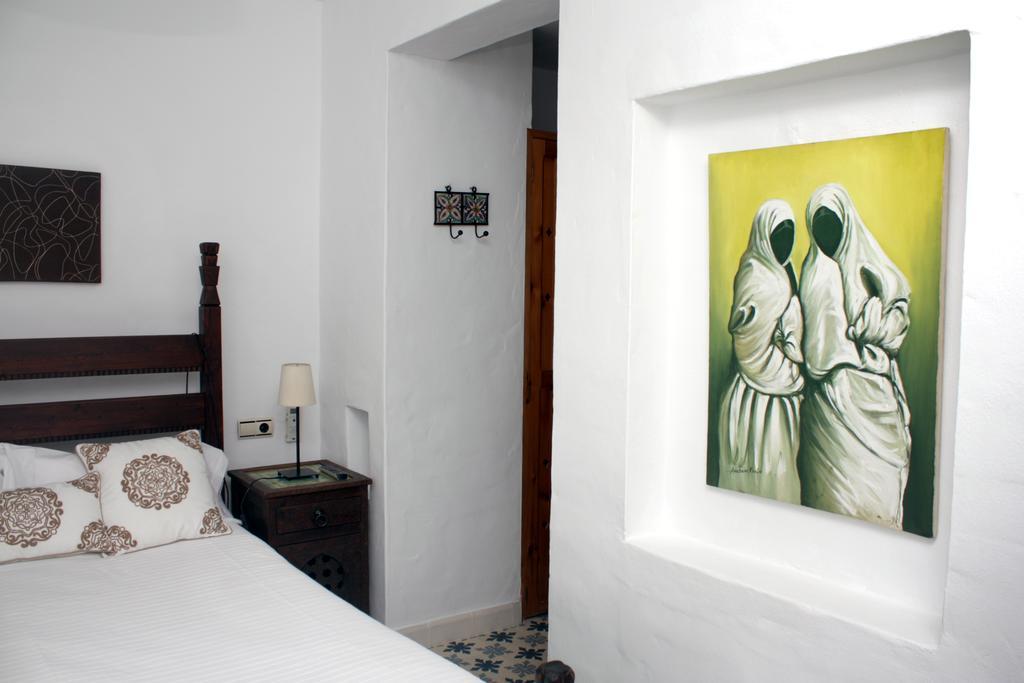 Hostal Extramuros โกนิล เด ลาฟรอนเตรา ภายนอก รูปภาพ